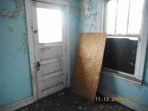 4380 Larchmont (24)_m.jpg